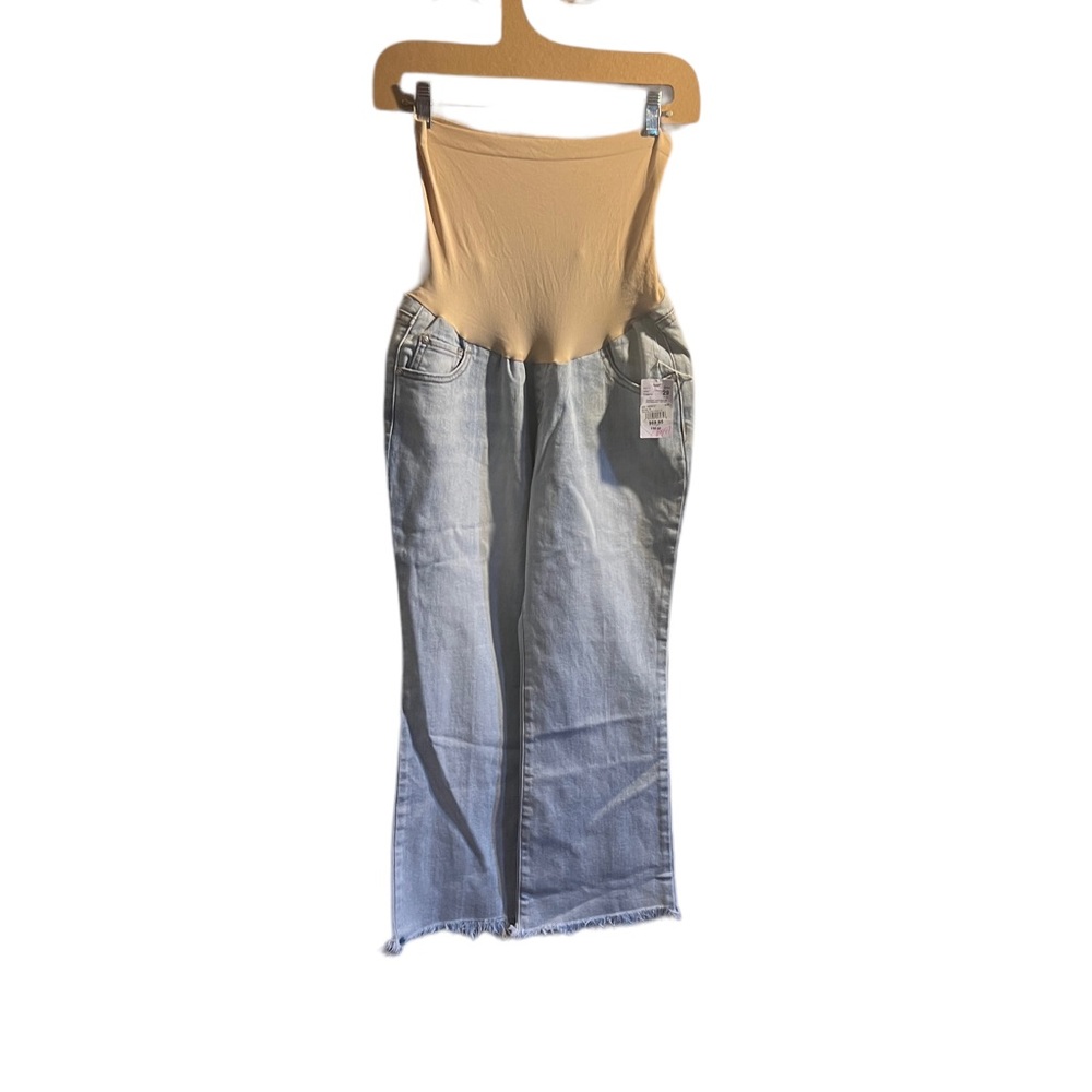 Super cute ankle length maternity jeans sz 29